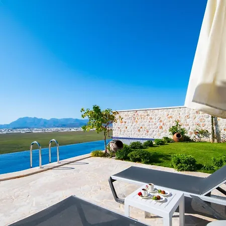 Pearl Villa